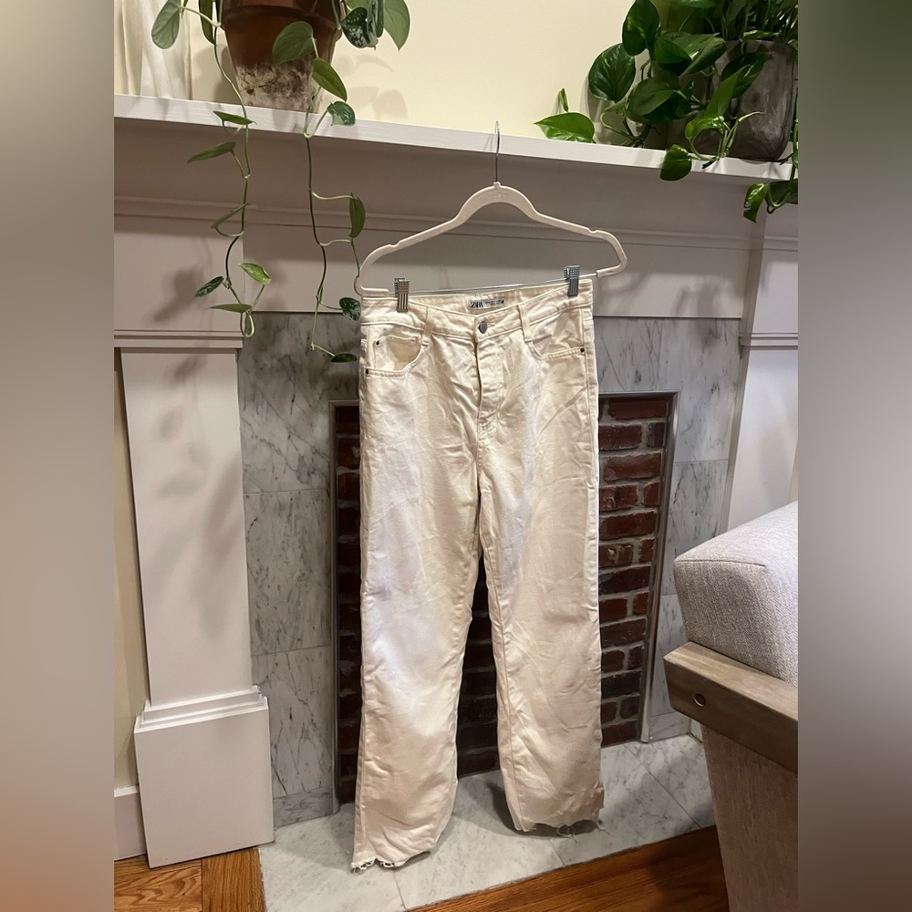 zara straight leg cream/off white jean